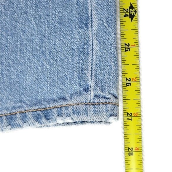 KanCan Jeans Size 9/28 32X27 Blue Boyfriend Mom Light Wash Distressed Ripped - Picture 10 of 13